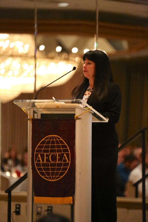 Sherri Ramsey, CyberPoint, addresses the chapter in October as the small business speaker.