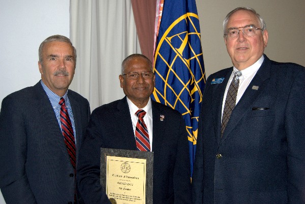 Scott (l) and Quilici (r) celebrate Ahmed Rafi becoming the Los Angeles chapter’s newest AFCEA Life Member. Rafi spoke at the May membership luncheon of his pleasure and honor at becoming an AFCEA Life Member.