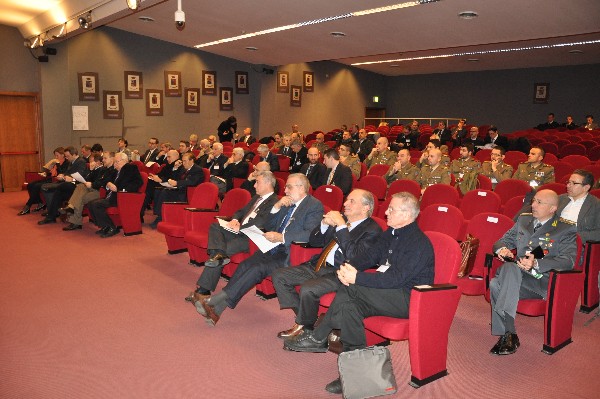 In May, the chapter’s workshop draws a crowd.