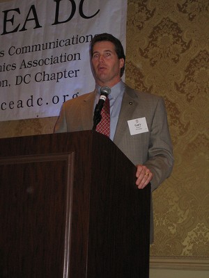 Gary Winkler, Program Executive OfficeEnterprise Information Systems (PEO-EIS), kicks off the November chapter luncheon, which featured a panel of speakers with the organization.