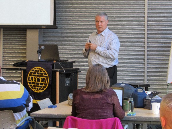 Noel Janda of DSI outlines Gigabit Passive Optical Networks (GPONs) to the chapter at the November luncheon.