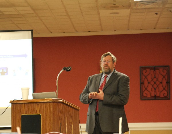 Ciena's Chief Technology Officer, Robert Kimball, presents at the chapter's first Lunch and Learn of 2016 in February. 