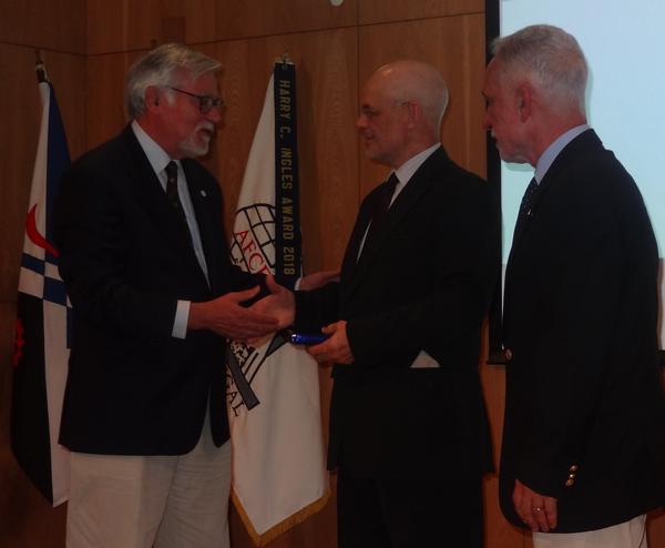 Antonio Fidalgo, University of Beira Interior (UBI) university rector (c), receives tan AFCEA medal from Rear Adm. Carlos Rodolfo, PRT N (Ret.), regional vice president, Atlantic Region, and Portugal Chapter chairman (l), and Rear Adm. Mario Durao, PRT N (Ret.), Portugal chapter president, at the May event.