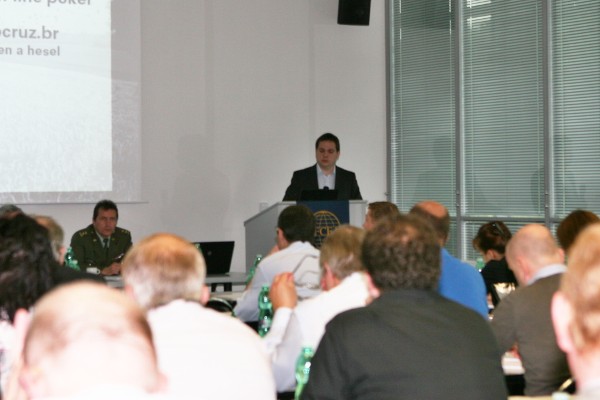 Miroslav Nečas of TOVEK gives a presentation at the May cyber workshop.