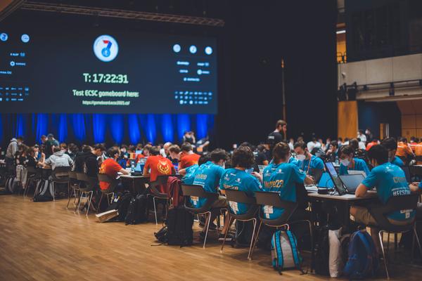 The 7th European Cybersecurity Challenge takes place in the competition hall in Prague in October.