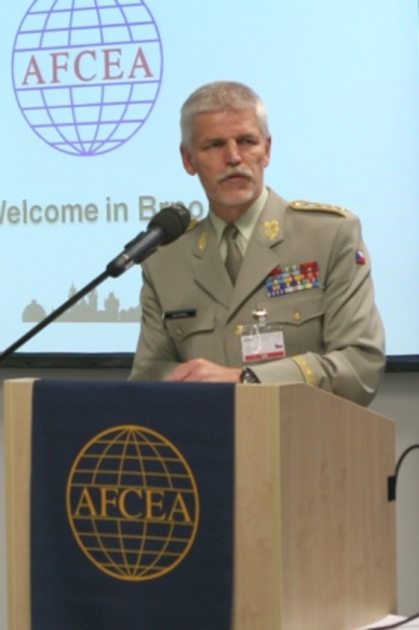 Gen. Pavel speaks about his personal experience with cyber attack during the chapter's ITTE Conference and Exhibition in May.