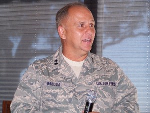 Maj. Gen. John W. Maluda, USAF, director, Cyberspace Transformation and Strategy, Secretary of the Air Force Office of Warfighting Integration, and chief information officer, the Pentagon, Washington, D.C., discusses service-oriented architecture at the November chapter meeting.
