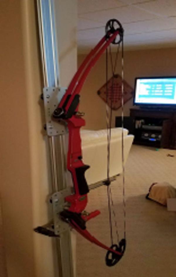 At the January meeting, Walls exhibits a crossbow she designed for one-handed patrons, allowing them to shoot a crossbow in a public forum. This accomplishment has given a young woman a whole new perspective on activities she may want to pursue