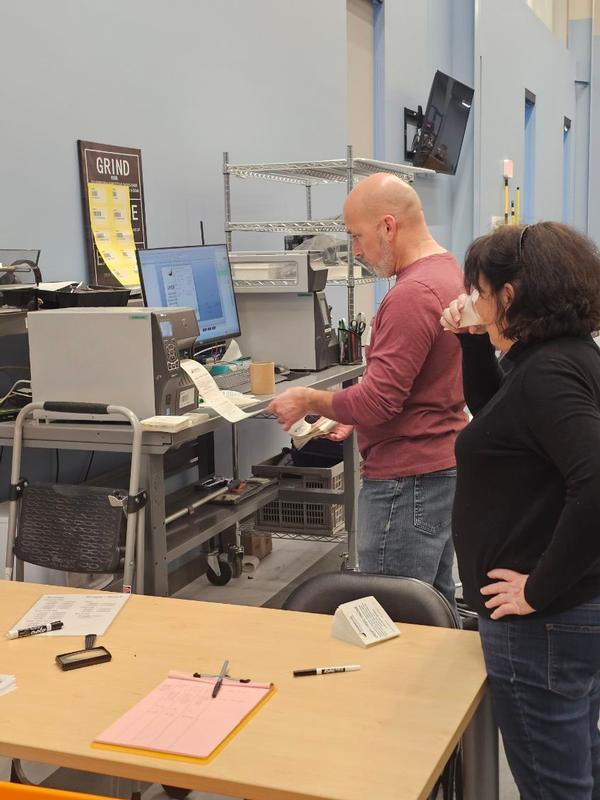 The chapter's first Food Bank of the Heartlands event is a success! The effort took place in February.