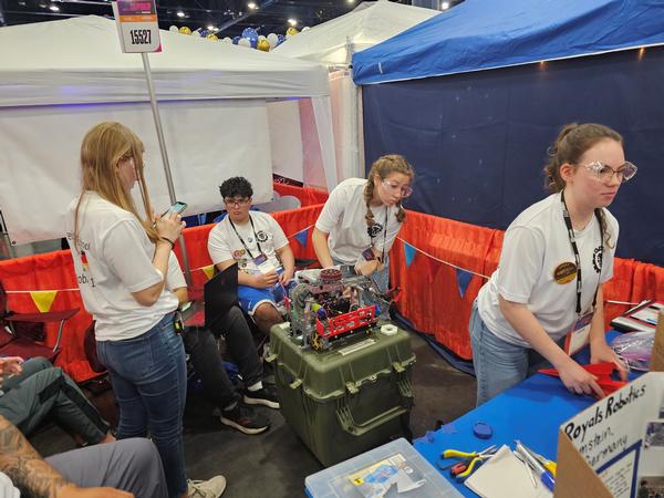 Students prepare for the April FTC Challenge.