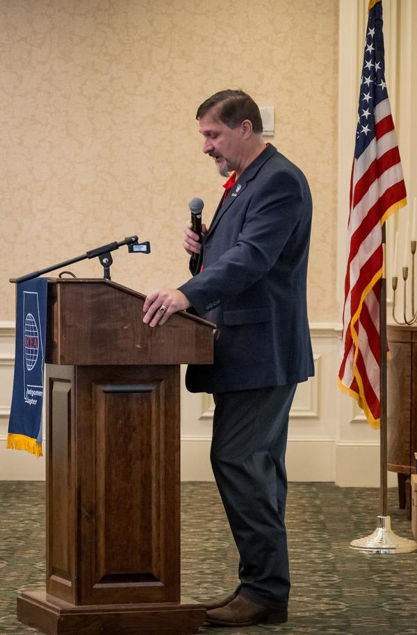 Chapter President Dave Bosko concludes the January luncheon with chapter announcements and a thank you to all who attended.