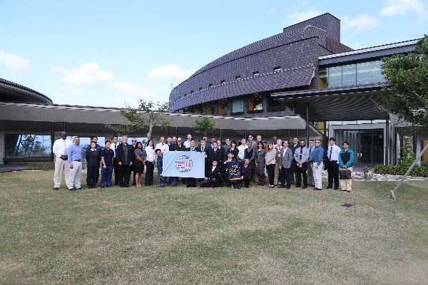 Chapter officers, members and supporters, including Chapter President Arthur Allen III, USMC (far l), gather at the university tour in December.