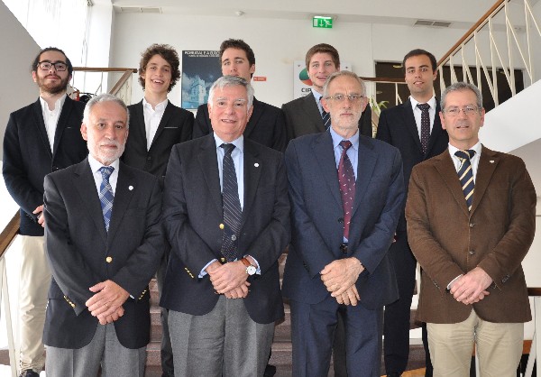 Rear Adm. Mario Durao, PRT N (Ret.), Portugal chapter president (l), Rear Adm. Carlos Rodolfo, PRT N (Ret.), AFCEA regional vice president, Atlantic Region (2nd from l), and Pedro Filipe, Portugal chapter treasurer and event coordinator (r), meet with Porto Student Club participants at a May meeting of the Portugal Chapter and student clubs. Also joining the meeting are professor and faculty adviser José Carlos Alves (2nd from r) and students (l-r, back row) Joao Costa, Carlos Silva, Nuno Fernandes, Andre Ranito and Jose Valente, club president.