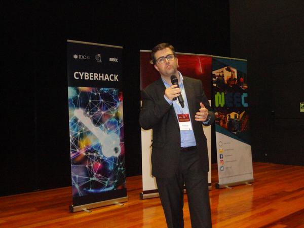 Pedro Machado of Ageas Portugal, a winner of this year's AFCEA 40 Under 40 Award, presents at the chapter's Cybersecurity Forum in May.