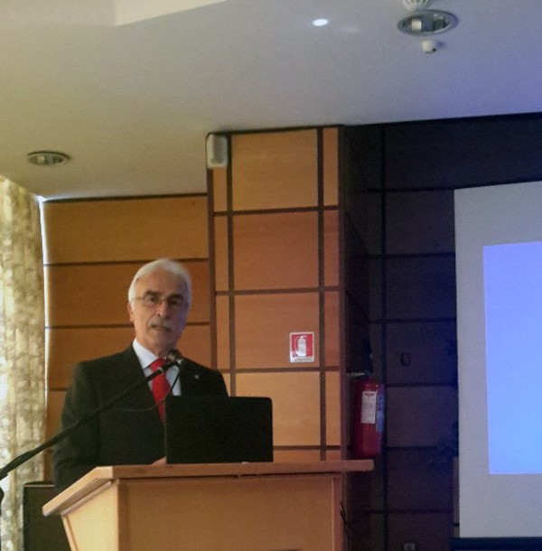 Chapter President Lt. Gen. Antonio Tangorra, ITAF (Ret.), welcomes attendees to the July conference in Rome.
