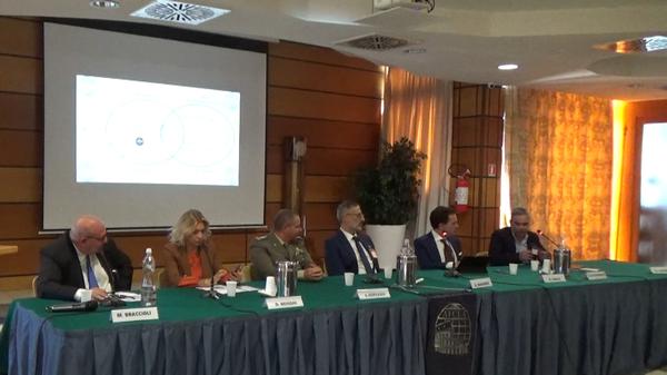 In September, the chapter event features a round table discussion about the cyber dimension and hybrid conflicts.