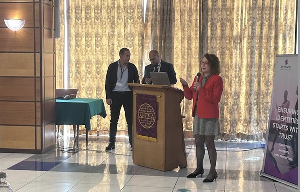 Giulio Gennari, sales consultant at Entrust; Stefano Penna, sales director for Italy of the Cyber Security Division, N.I.D.O.; and Nadia Angelini present at the June conference.