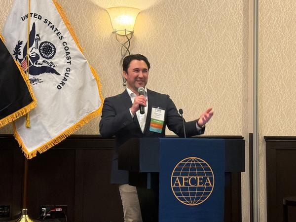 Almo speaks to a room of more than 250 people during the chapter’s sell out C4ISR event in November. 