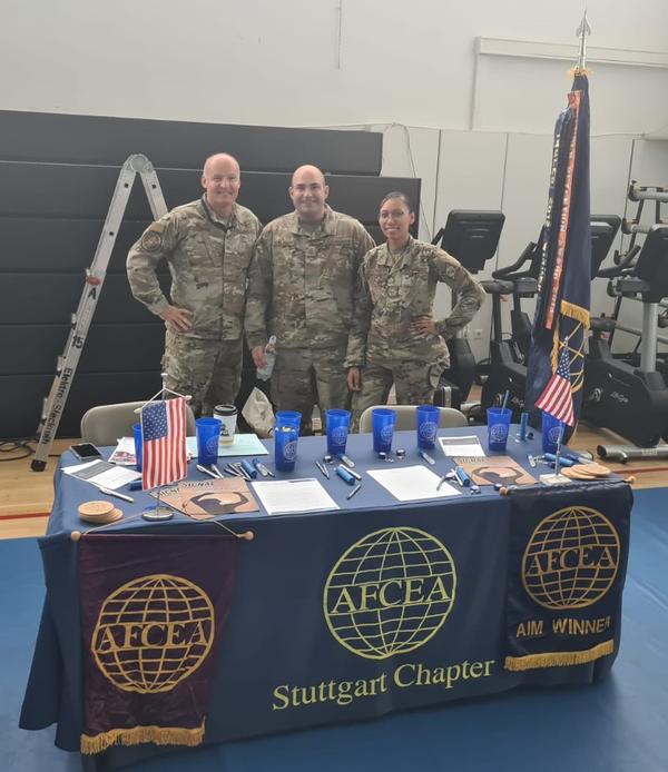 In July, chapter board members participate in the Patch Tech Expo.