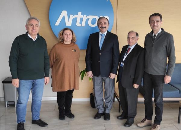 In January, (l-r) Erdinc Oguz, chapter treasurer; B. Azra Timur, Artron program director; Capt. Kamil Zafer Selcuk, TUN (Ret.), chapter president; Capt. A. Zafer Betoner, TUN (Ret.), chapter vice president; and Mehmet Duzok, Artron system engineering director, gather for a photo during the chapter's visit to the defense company.