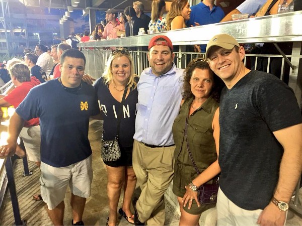 Young AFCEANs enjoy a Washington Nationals game at joint chapter Summer Social in August.