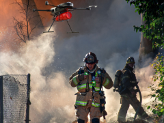 The National Institute of Standards and Technology’s Public Safety Communications Research Division (PSCR) is helping first responders to fill technology gaps related to the use of unmanned aerial system solutions in emergencies. The lab’s latest endeavor, as part of a technology prize challenge, is focusing on the operations of UAS in potentially dangerous radio-complex outdoor environments without fixed communications infrastructure or satellite communications. Credit: PSCR