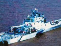 A new Chinese littoral combat ship, or C-LCS, bears a striking resemblance to the U.S. Navy’s USS Independence, LCS-2, shown in the next photo. China has introduced new classes of catamarans and trimarans for coastal operations./ Photo courtesy www.sharkhunters.com