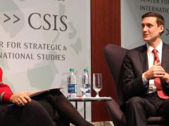 White House homeland security adviser Thomas Bossert has a discussion on the White House's cybersecurity plans with his former boss, Frances Townsend, during a CSIS event. Photo courtesy CSIS