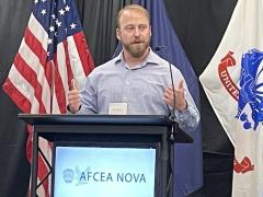 Dave Spencer, acting technical director of the U.S. Navy’s Program Executive Office, Manpower, Logistics and Business Solutions (PEO MLB), tells attendees at the monthly luncheon hosted by AFCEA’s Northern Virginia Chapter that it has done its due diligence in establishing a technical vision to help change how the Department of Navy does business. Courtesy Northern Virginia Chapter