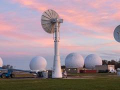 The Naval Research Lab’s Blossom Point satellite tracking facility is fully automated, reducing manpower and costs. Now, the research lab is extending those capabilities with autonomous antennas in California and Hawaii. Emanuel Cavalarro