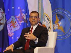 At TechNet Cyber, Jeffrey Jones, executive director, JFHQ-DODIN, discusses how AI and machine learning can impact cybersecurity. Photo by Michael Carpenter