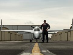 A Santa Monica-based company has developed an augmented reality platform to allow fighter pilots to train in aerial warfare against virtual opponents. Credit: Photo courtesy of Red6 Aerospace.