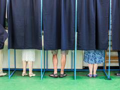 The intelligence community is schooling election officials on the risks of adversarial influence campaigns during elections. Credit: Shutterstock/Alexandru Nika