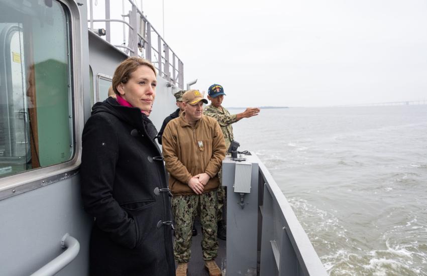 Berger experiences firsthand the training that goes into preparing midshipmen for the Navy. U.S. Navy photo by Stacy Godfrey, April 5, 2022, Annapolis, Maryland