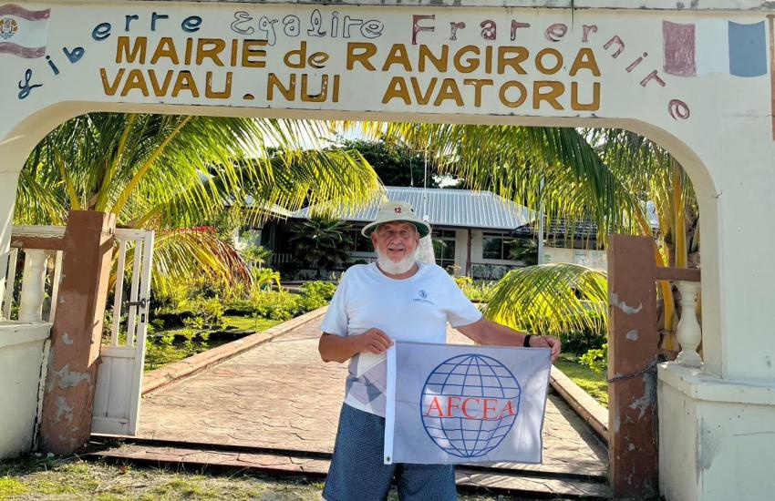 Jüri Grigorjev visits Rangiroa, the largest atoll in the Tuamotus.