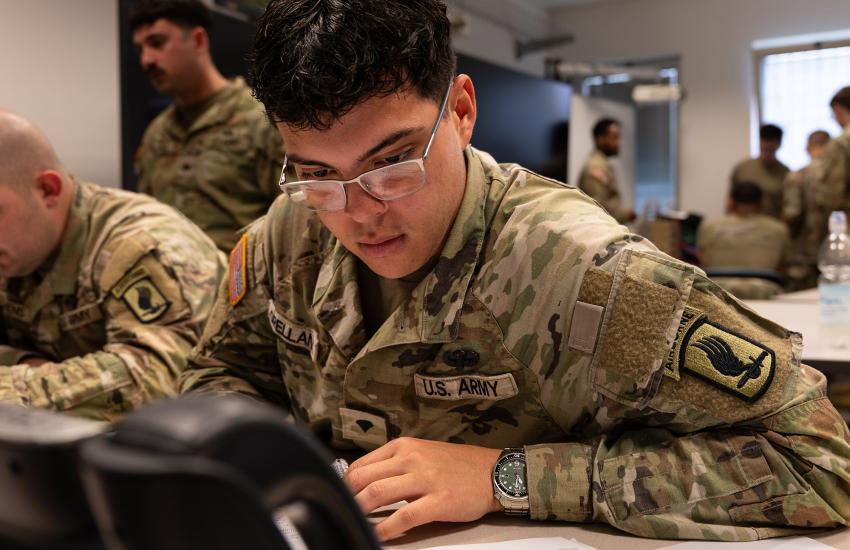 U.S. Army paratroopers from the 173rd Airborne Brigade train alongside Italian, Slovenian and French soldiers during the Communicators Academy at Caserma Ederle in April. The multinational training event brought together 153 troops to bolster interoperability and refine battlefield communication skills. Photo by Capt. Jennifer French, 173rd Airborne Brigade