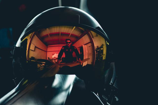 Red6 Aerospace has developed an augmented reality platform that provides virtual opponents for pilot’s dog fighting training runs. Credit: Photo courtesy of Red6 Aerospace.