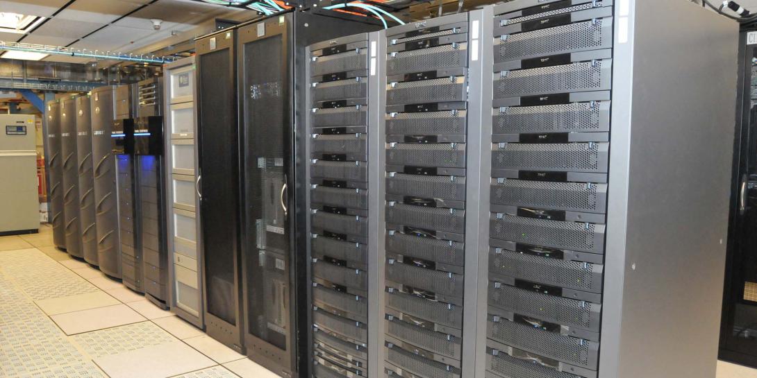 The U.S. Navy Enterprise Data Center in San Diego at SPAWAR Systems Center Pacific provides a centrally managed and secure application hosting environment for Navy customers. 