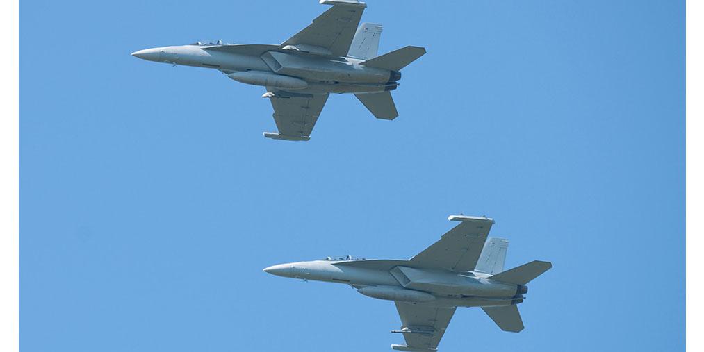 Boeing and the U.S. Navy have demonstrated that one EA-18G Growler can be used to autonomously control two others. Credit: Boeing