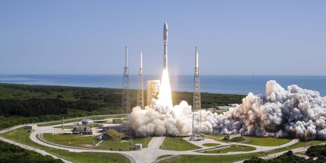 An Atlas V launch vehicle carrying the Navy's fifth Mobile User Objective System (MUOS) communications satellite lifts off from Space Complex 41, Cape Canaveral Air Force Station. (U.S. Navy photo courtesy of United Launch Alliance/Released)