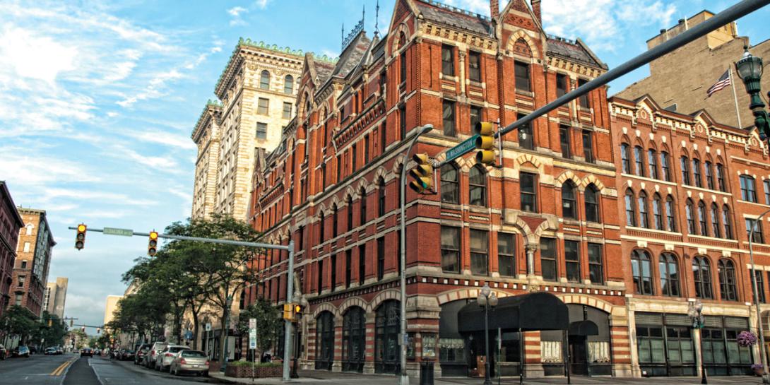 Through four use cases, including one that applies to street light operations, the city of Syracuse, New York, is evaluating a secure cloud architecture designed to provide cyber attack protections. Credit: Shutterstock/Debra Millet
