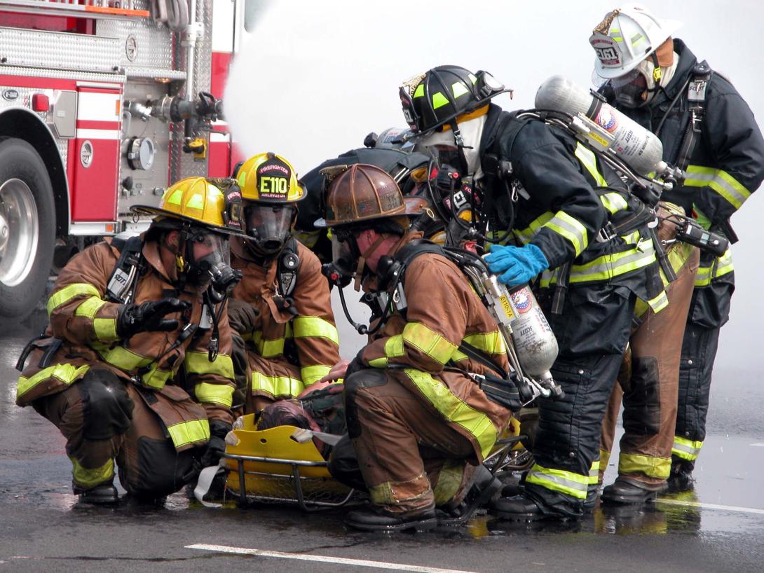 Firefighters respond during a large-scale chemical, biological, radiological and nuclear training exercise in the Pentagon’s south parking lot. Future iterations of the quantum encryption technology that Los Alamos National Laboratory and Allied Minds are developing and commercializing will be available on handheld devices for use by commercial and government users, including emergency responder personnel. 