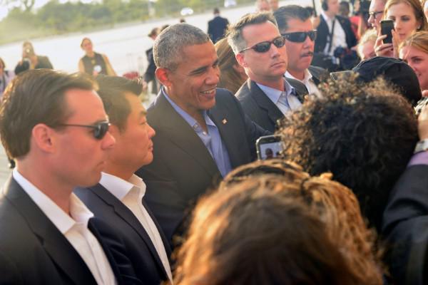 U.S. Secret Service agents protect President Barack Obama as he arrives in New York for the U.N. General Assembly session in September. The agency’s CIO team supported an unusually high number of national special security events in 2016, including political debates, conventions and campaign events.