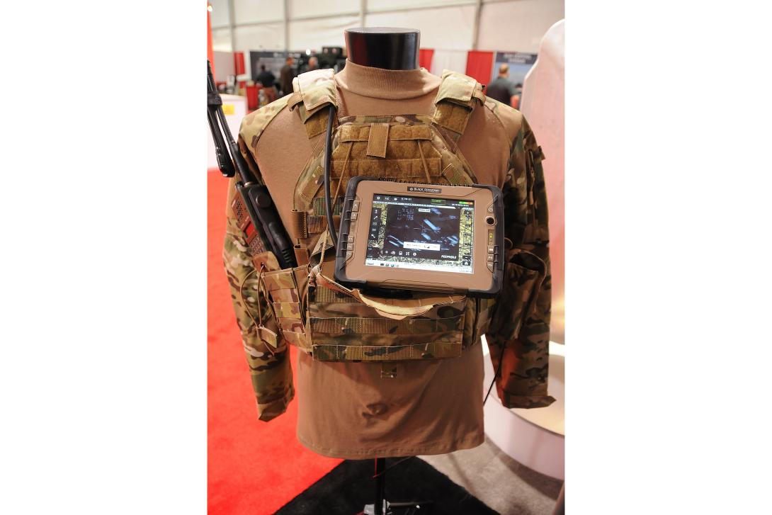The Forward Air Control Utility Suite (FAC-US) by Black Diamond gives joint terminal attack controllers better situational awareness when calling for close air support. It was among 400 exhibits at the 2014 Modern Day Marine exhibition.