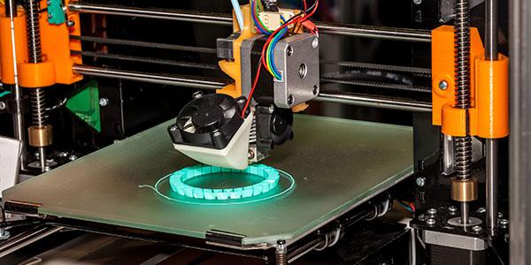 Marines will now have access to round-the-clock assistance for their 3D manufacturing needs, the Marine Corps Systems Command reports.Credit: Shutterstock/Alexander Tolstykh